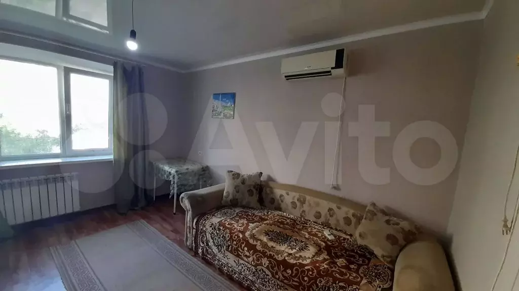 Комната 13 м в 5-к., 2/5 эт. - Фото 1