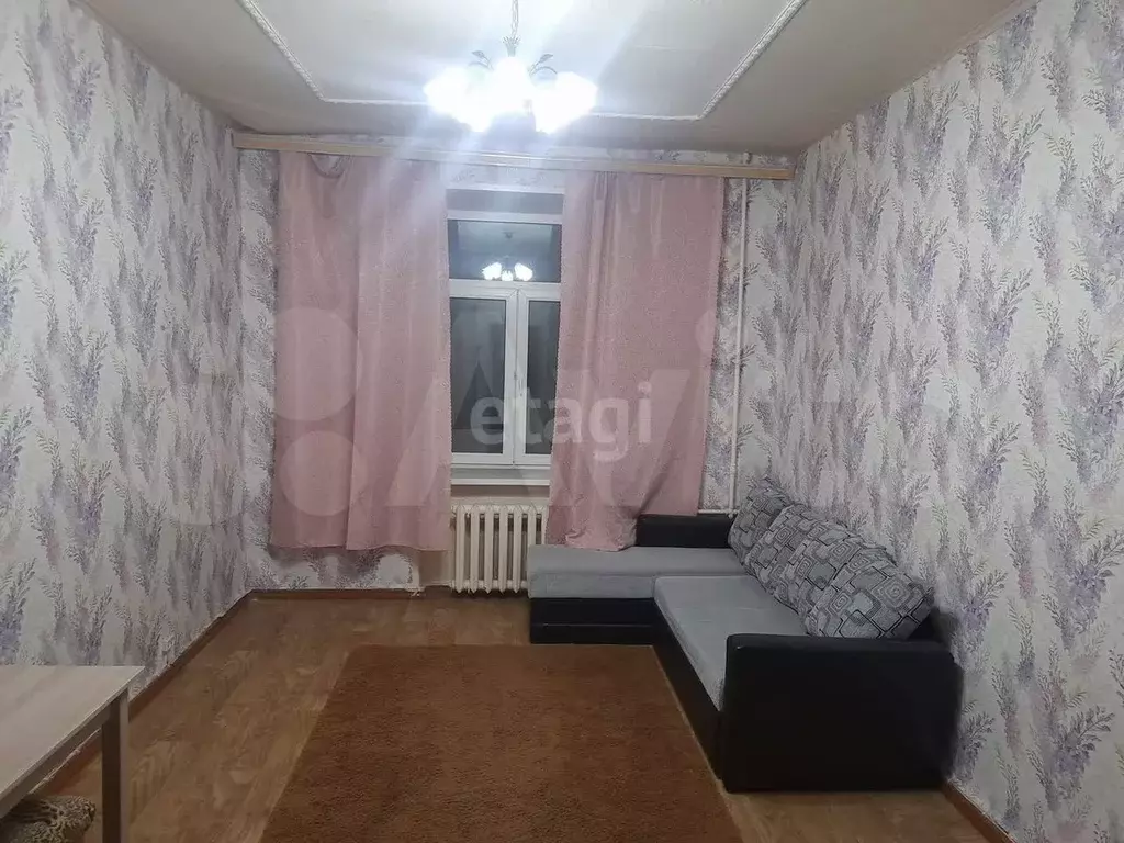 Комната 17,4 м в 9-к., 3/4 эт. - Фото 1
