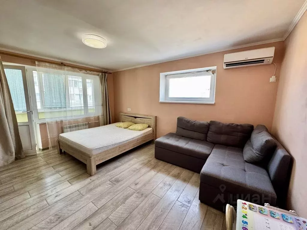 2-к кв. Севастополь ул. Павла Корчагина, 22 (50.0 м) - Фото 0
