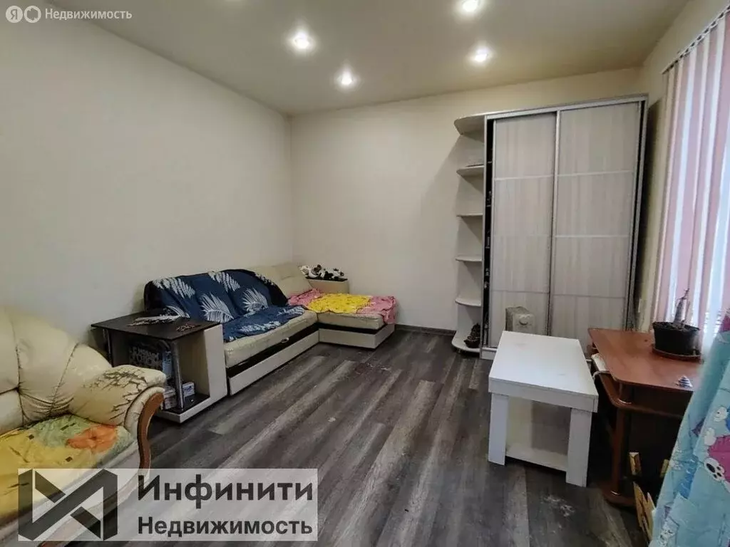 2-комнатная квартира: Ставрополь, улица Кирова, 41 (50 м) - Фото 0