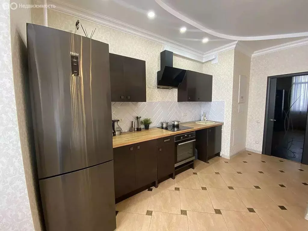 2-комнатная квартира: Геленджик, улица Рокотова, 3 (72 м) - Фото 1