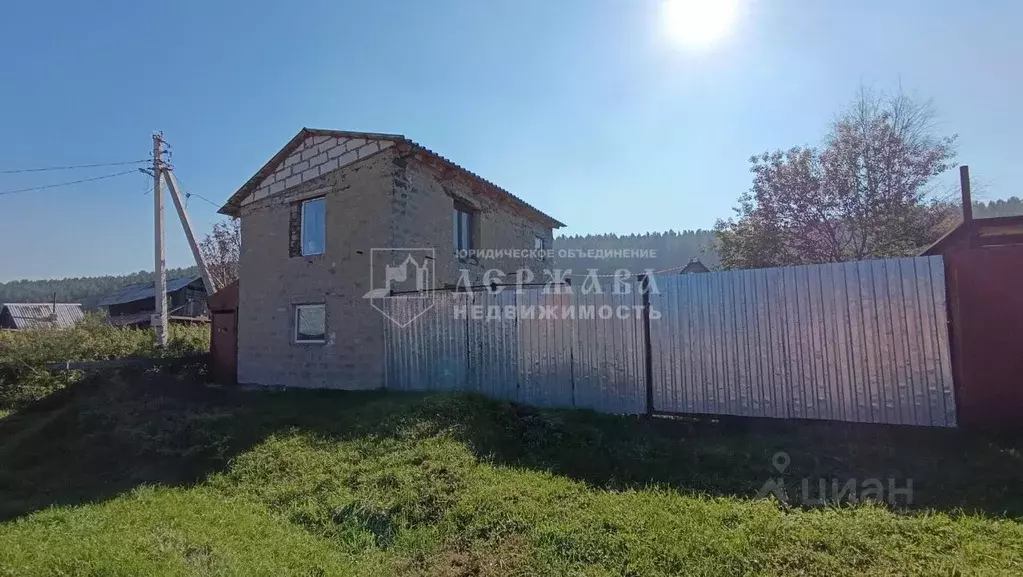 Дом в Кемеровская область, Кемеровский район, д. Старая Балахонка ... - Фото 0