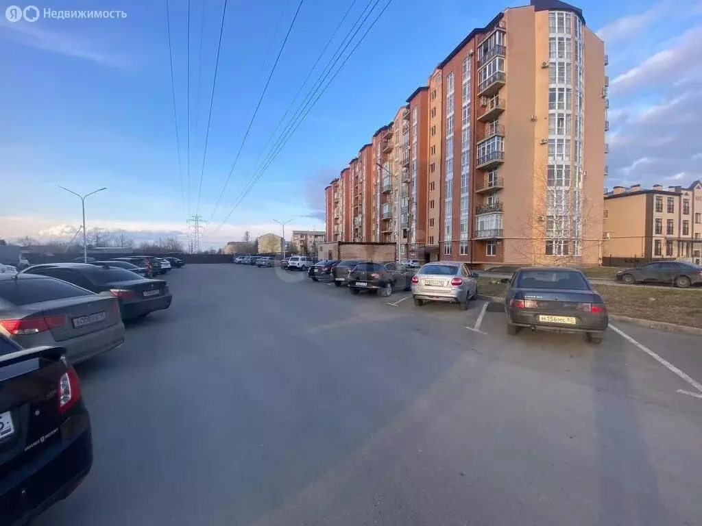 2-комнатная квартира: Владикавказ, улица Зураба Магкаева, 2/2 (76 м) - Фото 0
