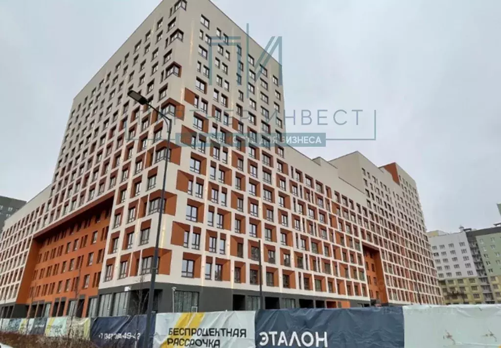 Торговая площадь в Свердловская область, Екатеринбург ул. Лучистая, 22 ... - Фото 1