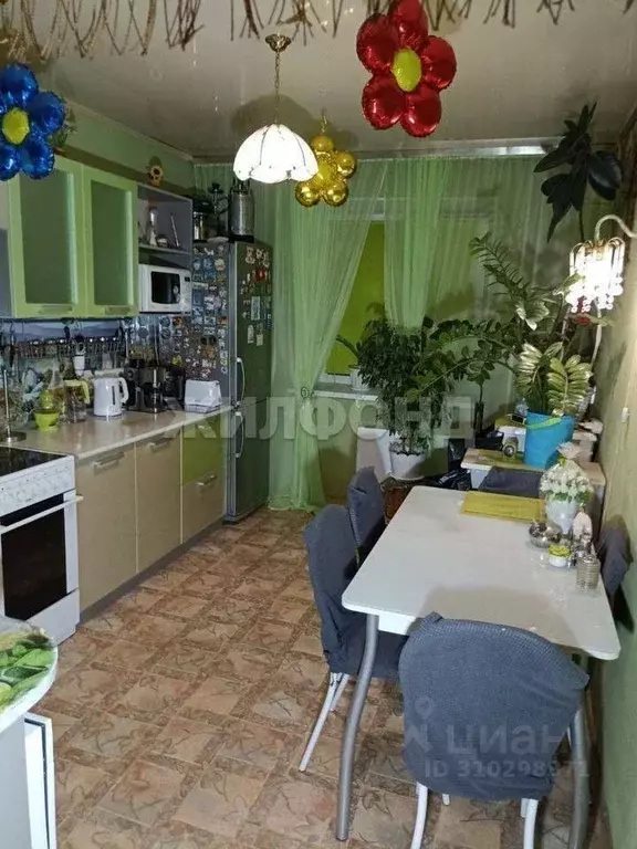 2-к кв. Томская область, Томск ул. Интернационалистов, 8/2 (61.0 м) - Фото 2