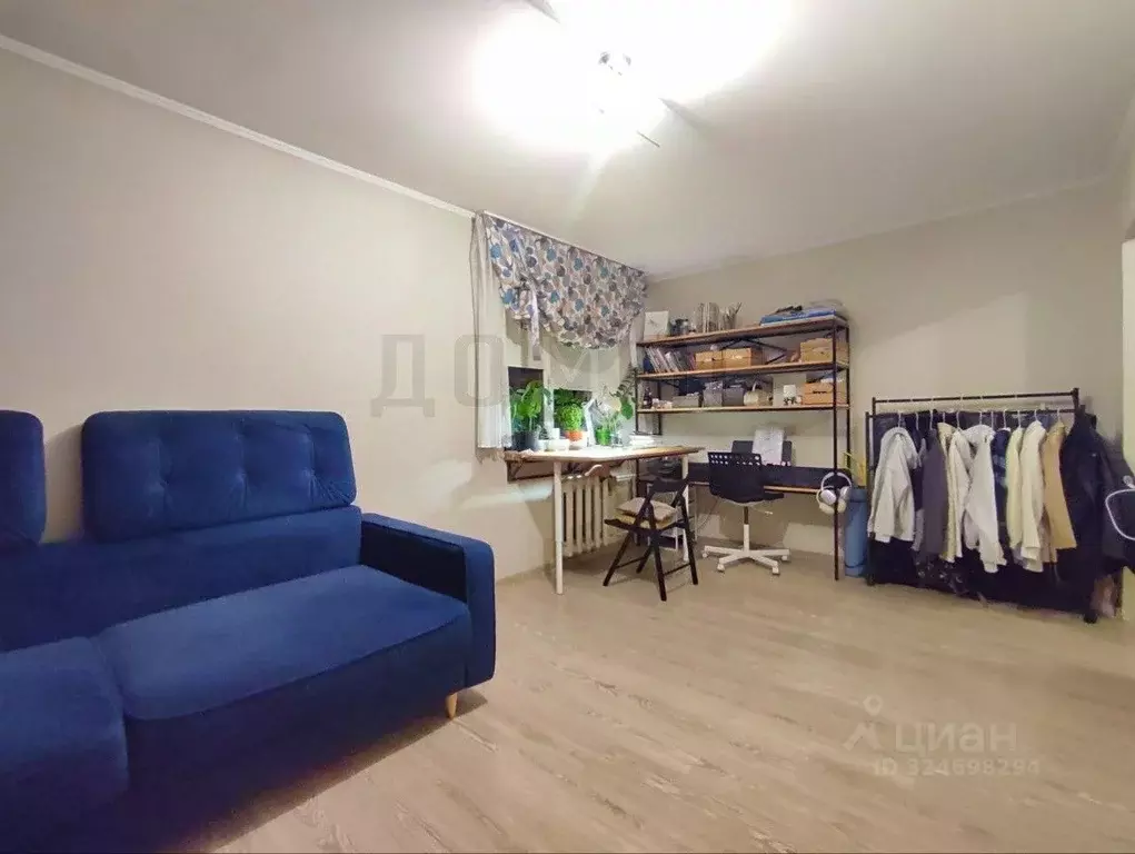 1-к кв. Свердловская область, Екатеринбург ул. Рассветная, 3 (30.2 м) - Фото 1