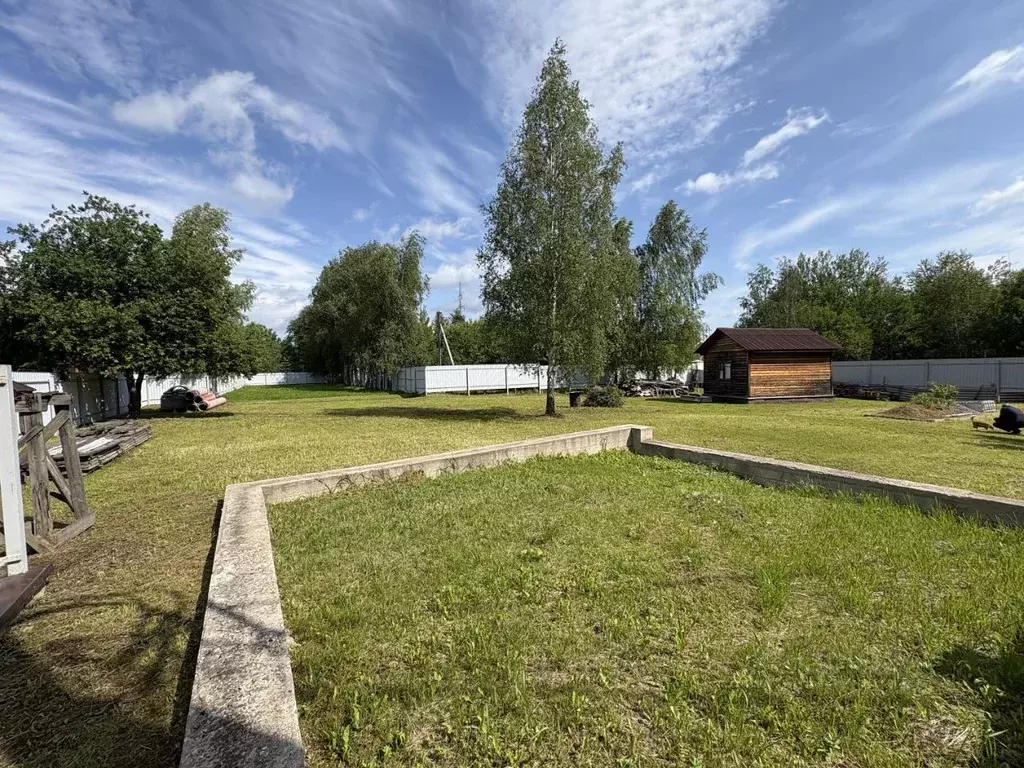 Участок в Московская область, Одинцовский городской округ, д. ... - Фото 0
