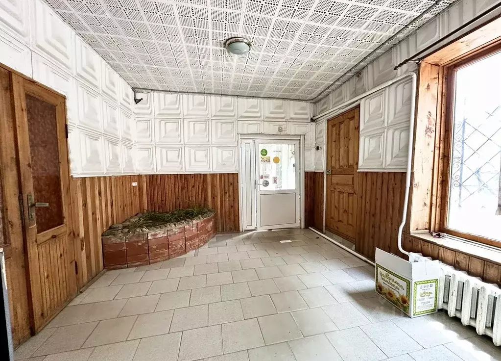 Помещение свободного назначения в Краснодарский край, Новокубанск ул. ... - Фото 2