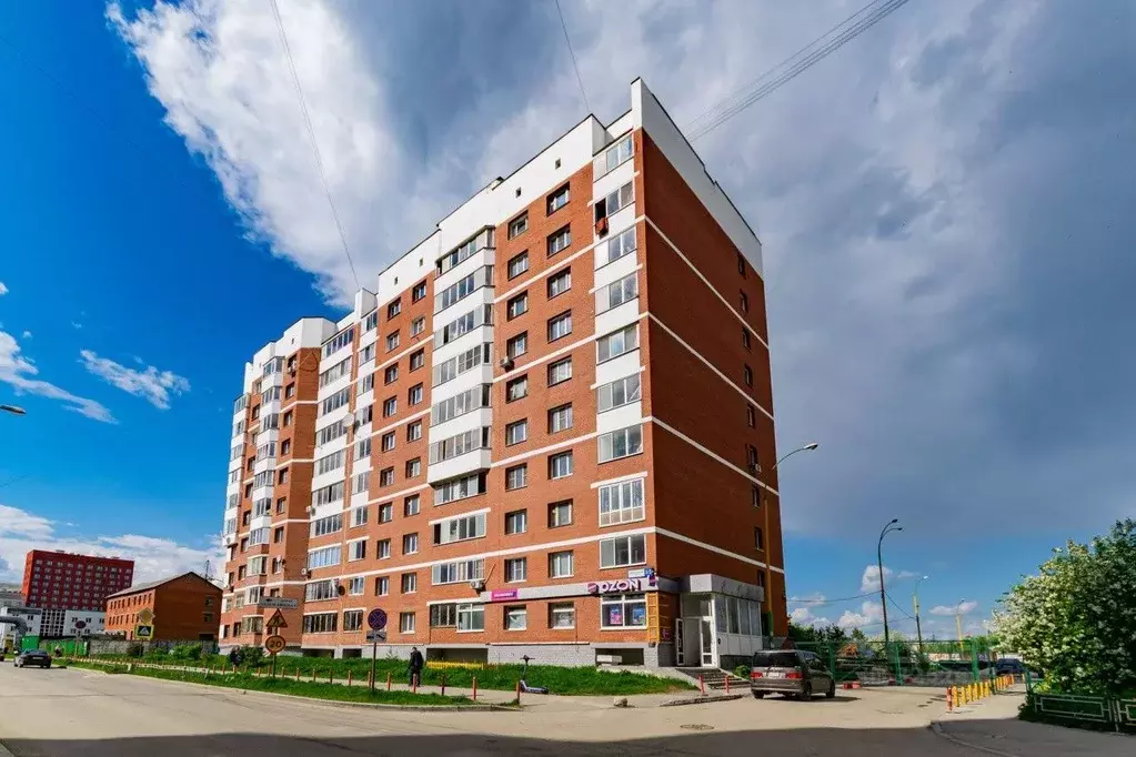 1-к кв. Свердловская область, Екатеринбург ул. Пехотинцев, 3к2 (37.3 ... - Фото 1