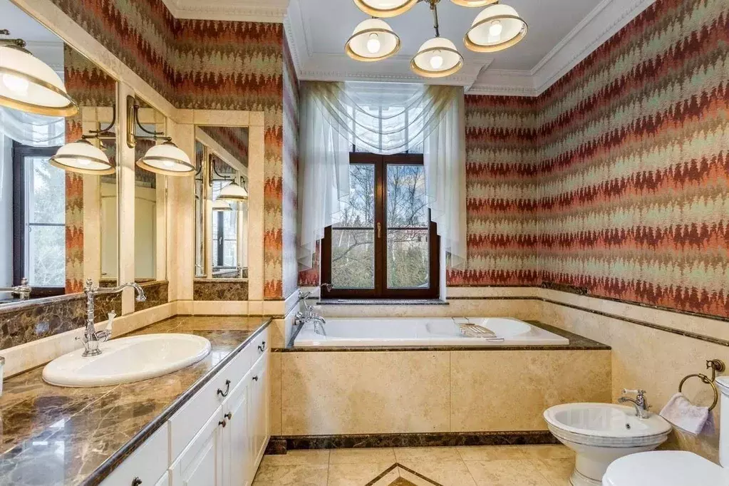 Дом в Московская область, Одинцовский городской округ, с. Жаворонки ... - Фото 2