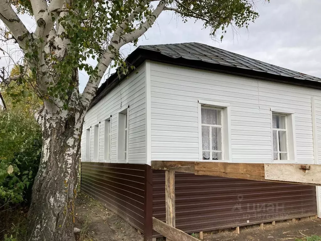 Дом в Саратовская область, Базарно-Карабулакский район, с. Старые ., Купить  дом Старые Бурасы, Базарно-Карабулакский район, ID объекта - 50010575375