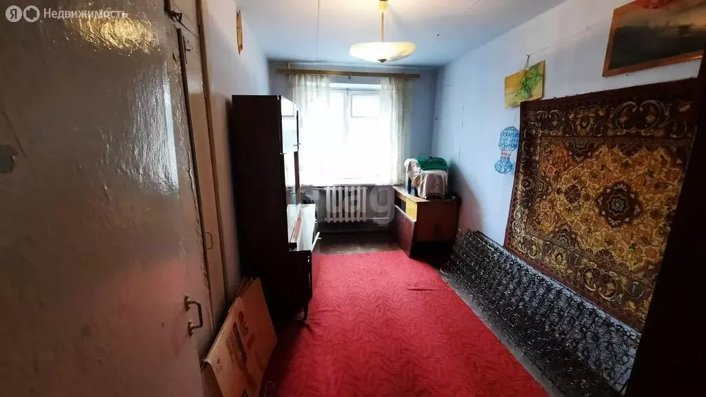 3-комнатная квартира: Верхняя Салда, улица Металлургов, 55А (58.3 м) - Фото 0