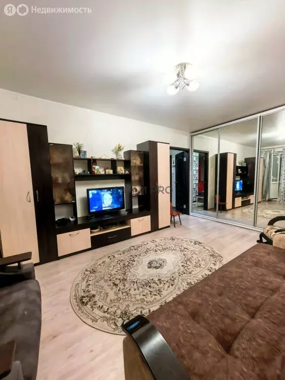 1-комнатная квартира: Энгельс, Краснодарская улица, 4 (37.7 м) - Фото 2