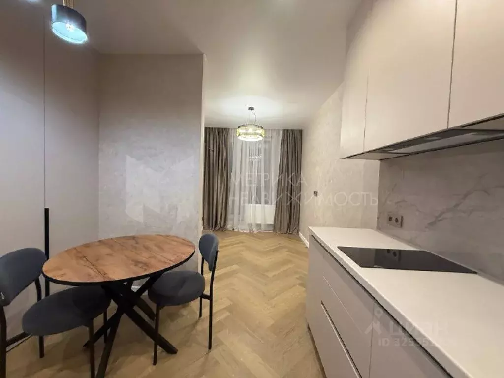 Студия Тюменская область, Тюмень ул. Геннадия Райкова, 19 (25.0 м) - Фото 1