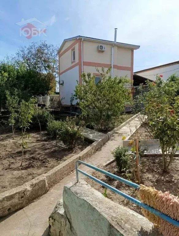 Дом в Крым, Сакский район, Суворовское с/пос, Строитель СНТ ул. 1-я ... - Фото 1