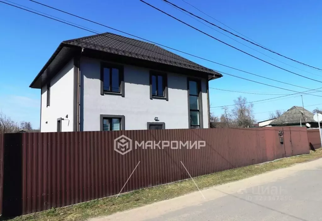 Дом в Брянская область, Брянск пер. Герцена (175 м) - Фото 1