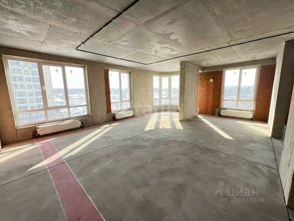 4-к кв. Кемеровская область, Кемерово ул. Дружбы, 28/7 (96.2 м) - Фото 1