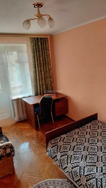 3-к кв. Курская область, Курск ул. Димитрова, 37 (58.6 м) - Фото 2