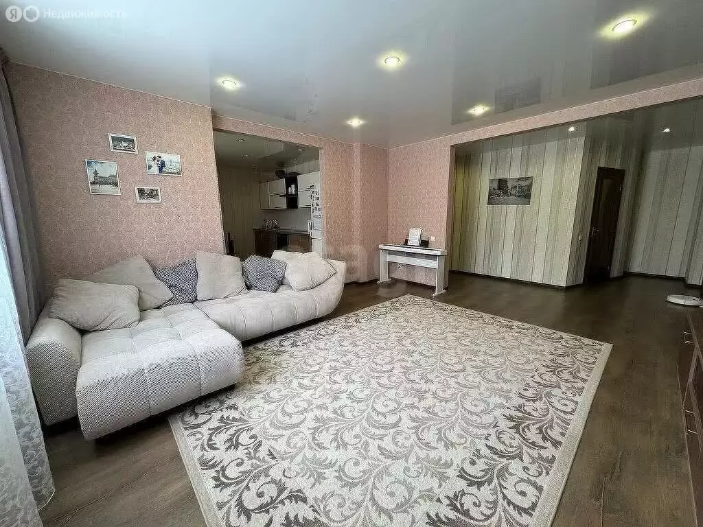 3-комнатная квартира: Саратов, ЖК Царицынский, 1 (103 м) - Фото 1