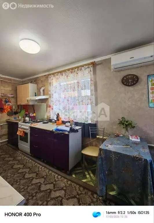 2-комнатная квартира: Усть-Лабинск, Артиллерийский переулок, 2/4 (54.4 ... - Фото 1