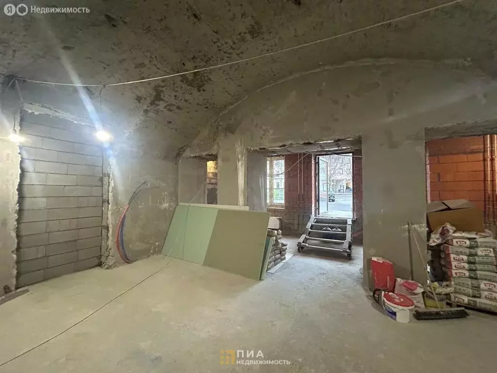 Помещение свободного назначения (180 м) - Фото 2