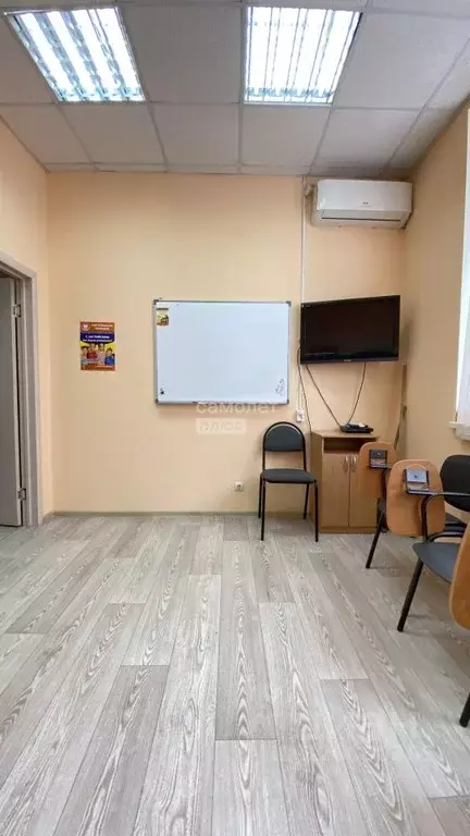 Помещение свободного назначения в Волгоградская область, Волгоград ул. ... - Фото 1