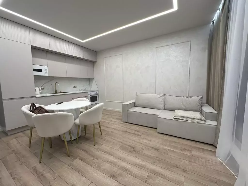 2-к кв. Татарстан, Казань ул. Алексея Козина, 8 (50.0 м) - Фото 2