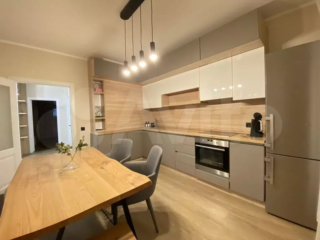 2-к. квартира, 65 м, 4/8 эт. - Фото 0