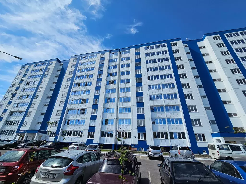 Продаётся 2-к квартира, 61.32 м - Фото 0