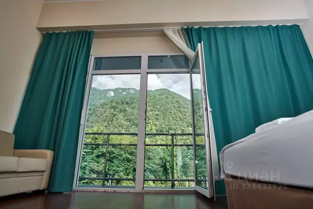 Комната Краснодарский край, Сочи городской округ, с. Монастырь ул. ... - Фото 2