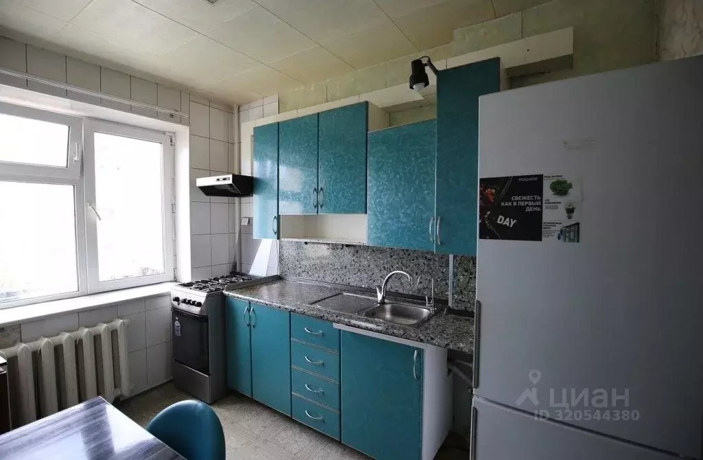 3-к кв. Саха (Якутия), Якутск ул. Ярославского, 7/1 (61.5 м) - Фото 0