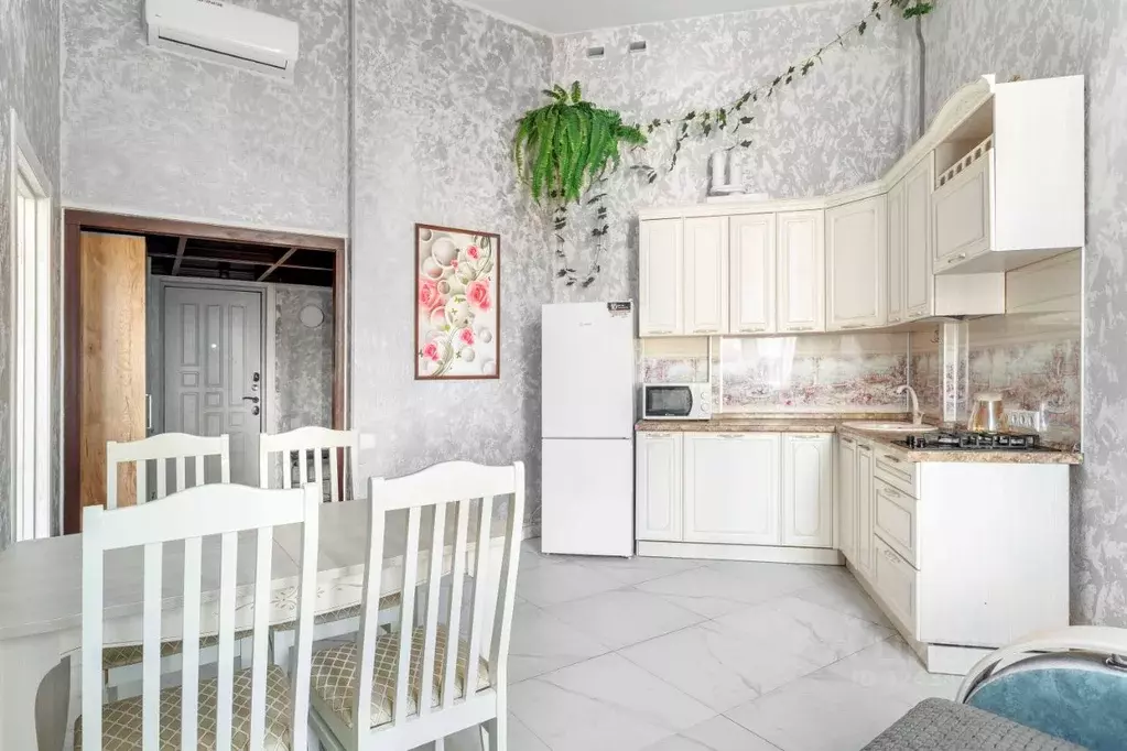 1-к кв. Краснодарский край, Геленджик ул. Мира, 44лит3 (55.0 м) - Фото 2