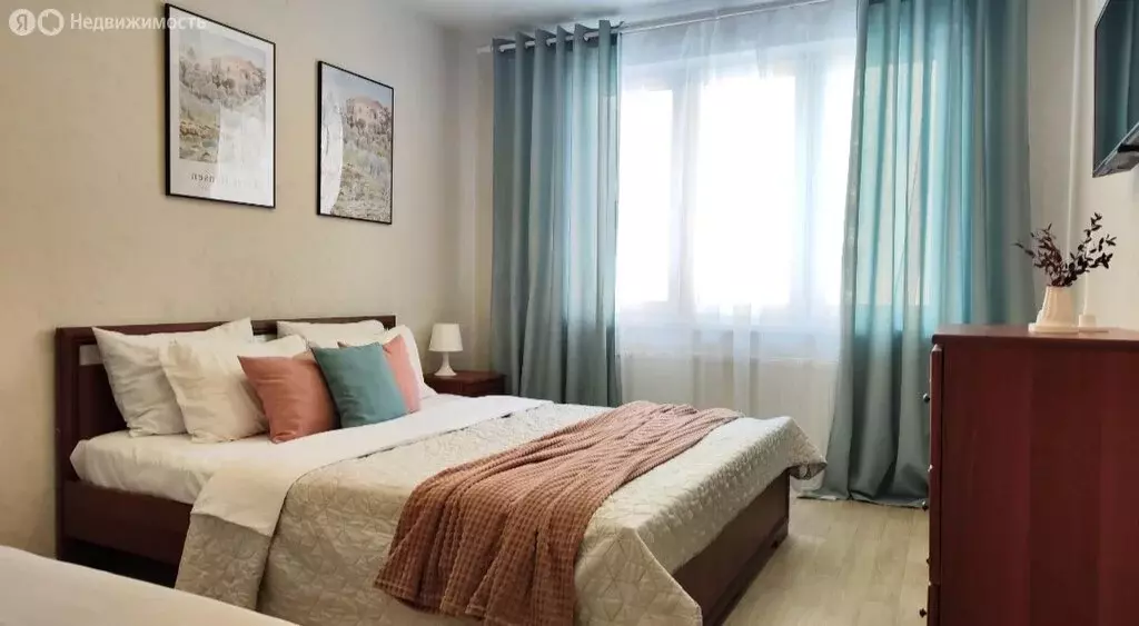 2-комнатная квартира: Краснодар, улица имени Генерала Корнилова, 1 ... - Фото 1