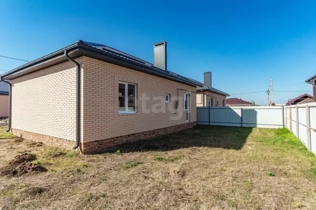 Дом в Ростовская область, Азовский район, с. Пешково Южная ул. (72 м) - Фото 1