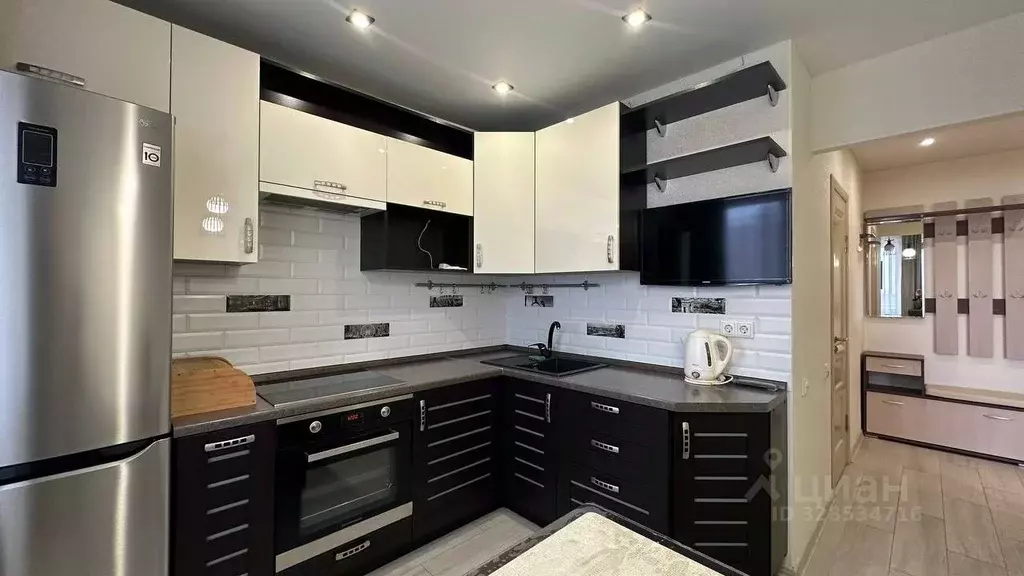 1-к кв. Московская область, Балашиха ул. Дмитриева, 26 (40.0 м) - Фото 0