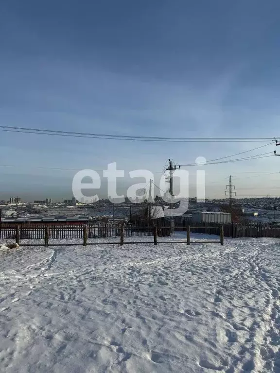 Участок в Красноярский край, Красноярск Октябрьское СНТ,  (8.4 сот.) - Фото 1