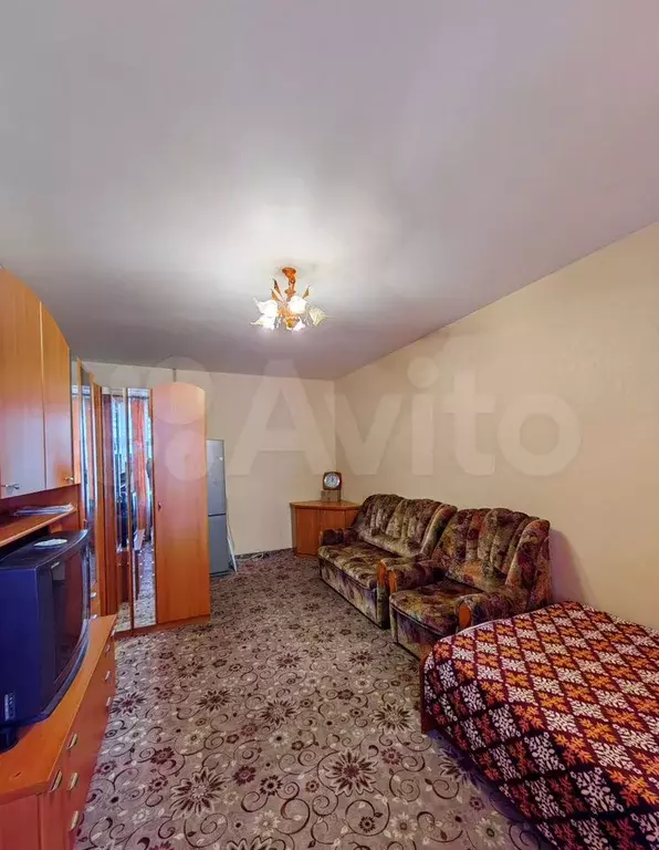 Комната 24 м в 4-к., 4/5 эт. - Фото 1