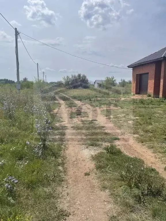 Участок в Самарская область, Кинель ул. 8-я Ямская (10.0 сот.) - Фото 0