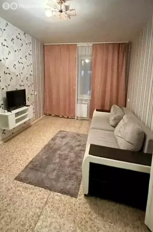 2-комнатная квартира: Брянск, улица Брянского Фронта, 28 (60 м) - Фото 1
