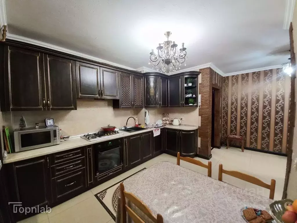 4-к кв. Кабардино-Балкария, Нальчик ул. Тарчокова (90.0 м) - Фото 1