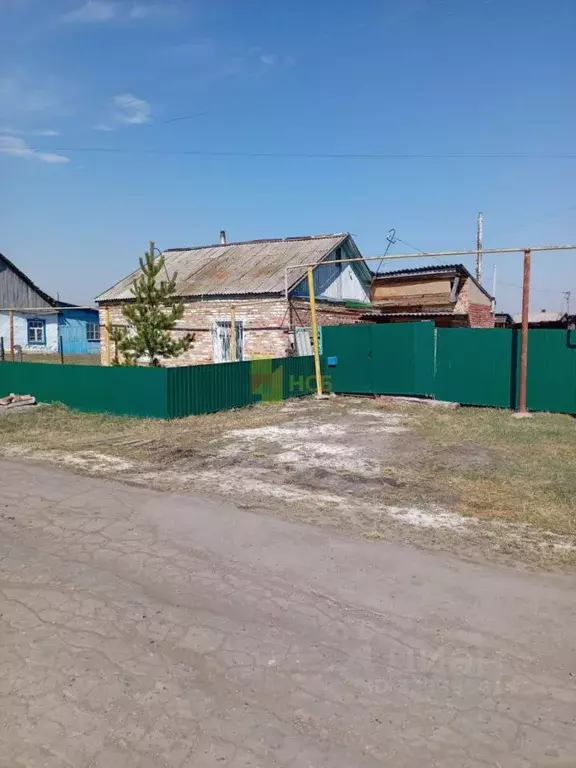 Дом в Омская область, Омский район, с. Петровка Строительная ул. (78 ... - Фото 1