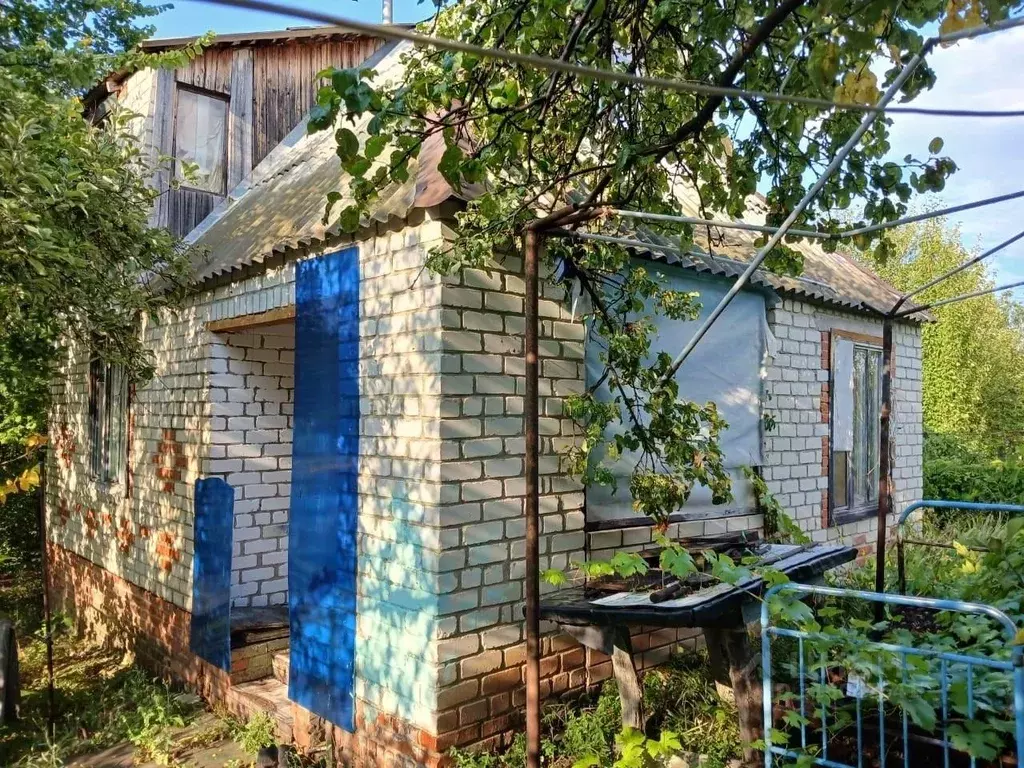Дом в Саратовская область, Красноармейск муниципальное образование, ... - Фото 1