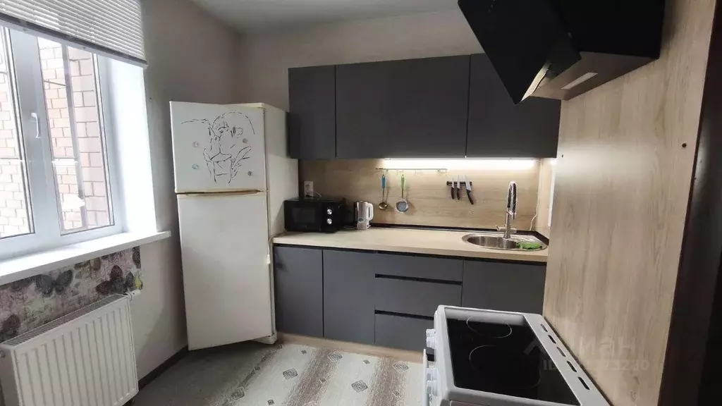 2-к кв. Ханты-Мансийский АО, Сургут ул. Мелик-Карамова, 4 (56.0 м) - Фото 0