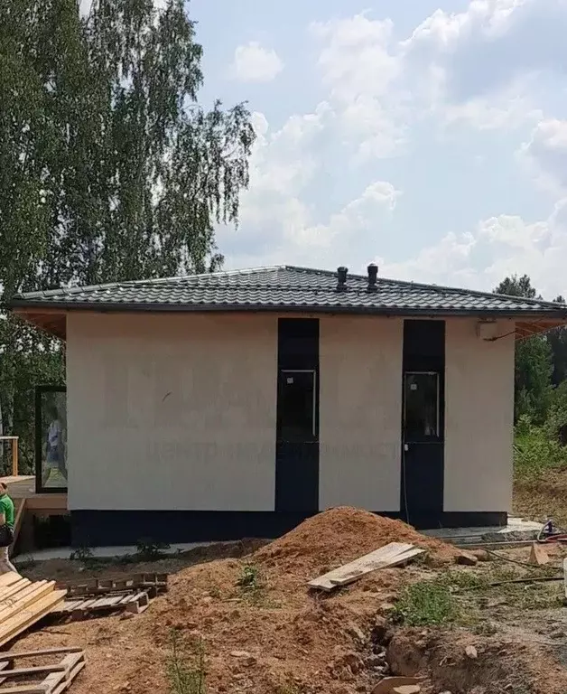 Дом в Свердловская область, Дегтярск ул. Осиновая (95 м) - Фото 1