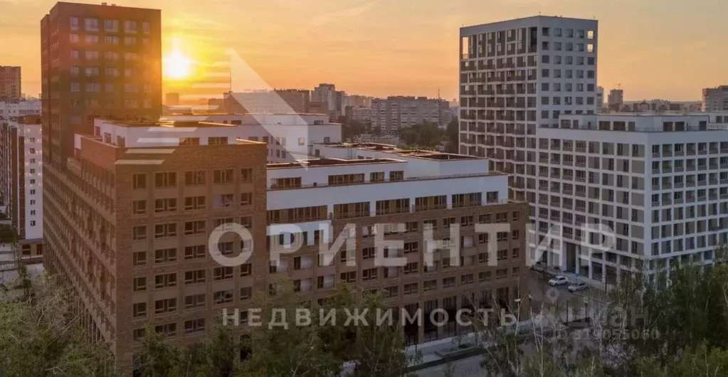 3-к кв. Свердловская область, Екатеринбург ул. Шаумяна, 20 (80.0 м) - Фото 0