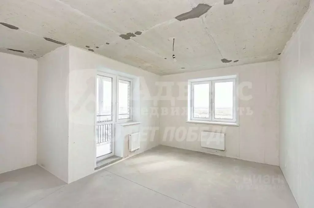 Студия Тюменская область, Тюмень Дамбовская ул., 29к2 (33.8 м) - Фото 2