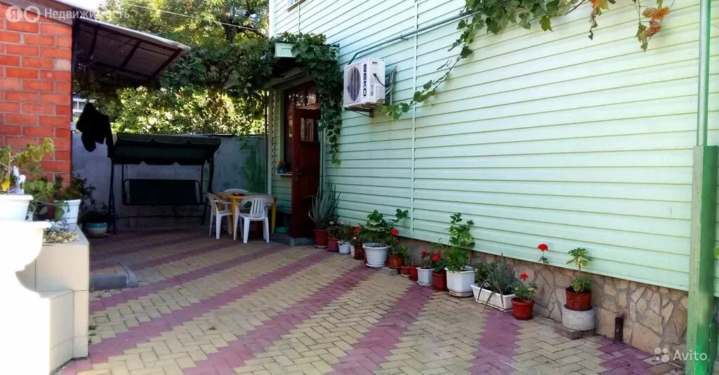 Дом в Ейск, улица Энгельса (150.2 м) - Фото 0