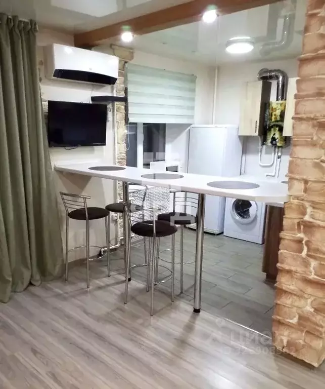 1-к кв. Ростовская область, Таганрог Театральная ул. (30.0 м) - Фото 0