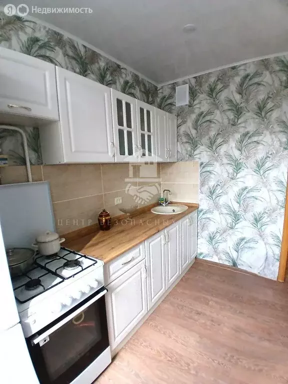 3-комнатная квартира: Орёл, улица 8 Марта, 25 (66.6 м) - Фото 1