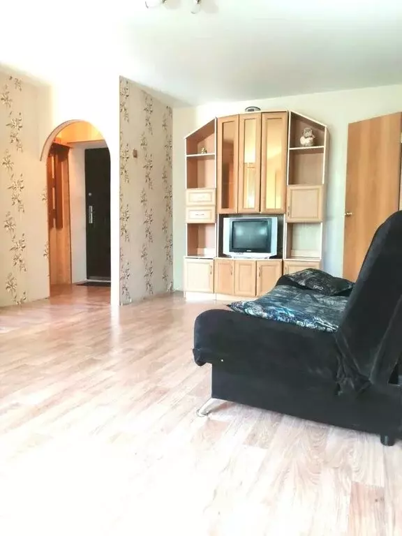 3-комнатная квартира: Уфа, Черниковская улица, 9 (45 м) - Фото 1